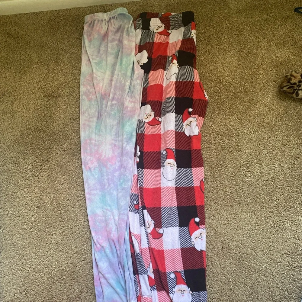 BUNDLE - Kids Santa and Tie-Dye Pajama Set